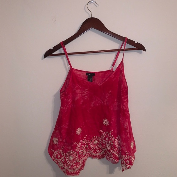 Rue21 Tops - rue 21 womens red floral blouse